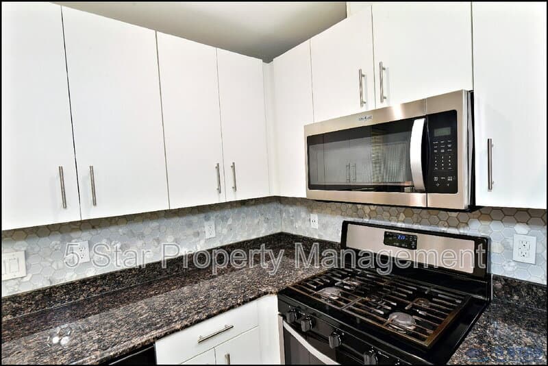 Horizon City House: 963 Aircoupe Way !!