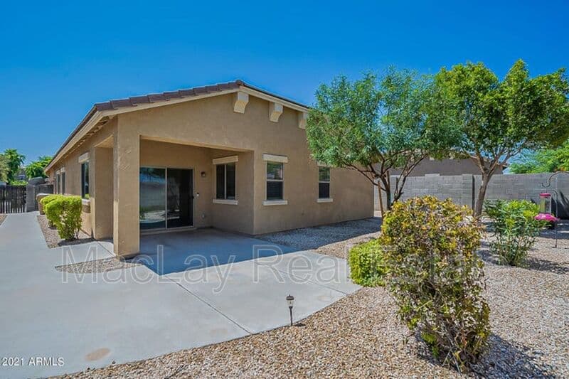 Goodyear House: 16950 W Sonora St