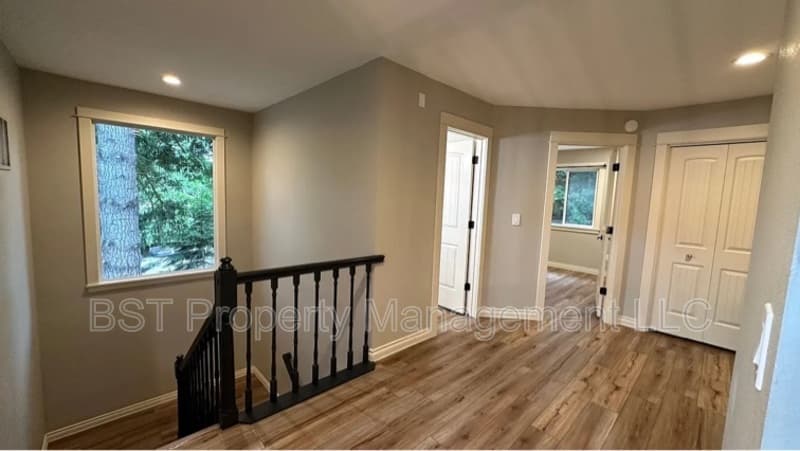 West Linn House: 25130 Rancho Lobo Court