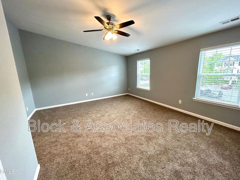 Raleigh Condo: 2210 Raven Road