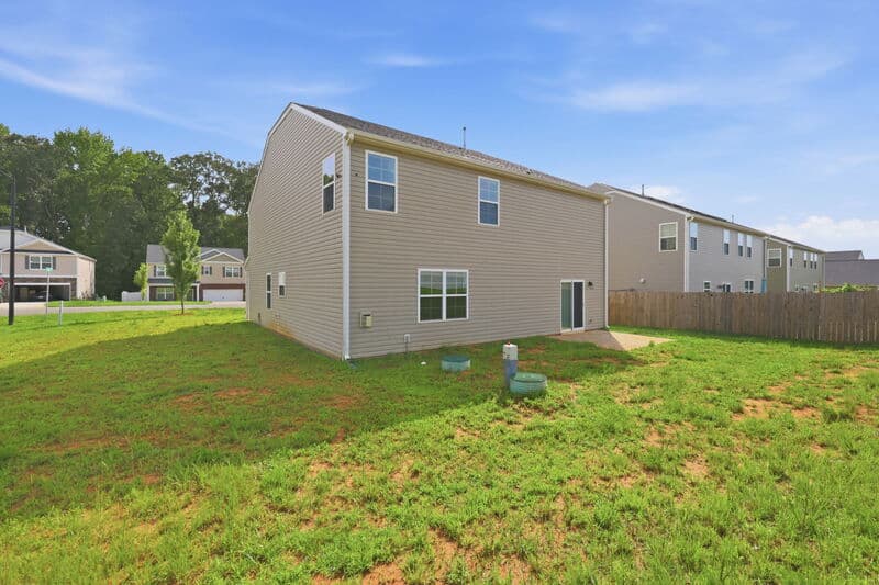 Mebane House: 2509 Summersby Drive