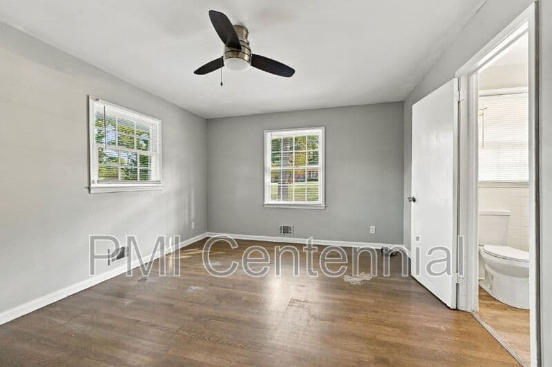 Decatur House: 3438 Springside Drive