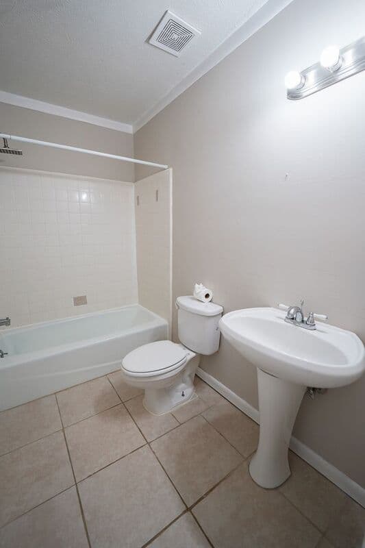 Savannah House: 11 Brandy Lane