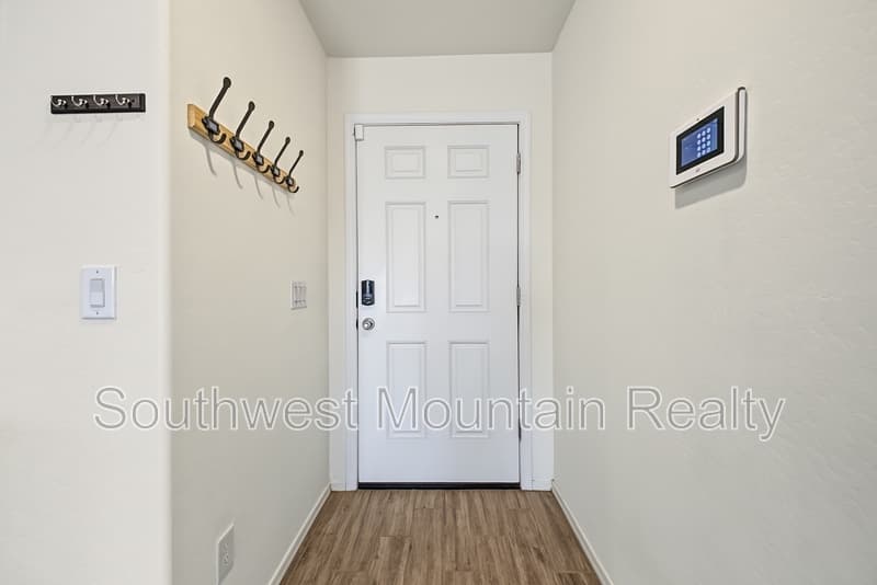 Coolidge House: 1333 W Pima Avenue