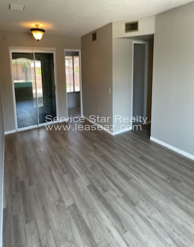 Sun City House: 17230 N Palo Verde Dr