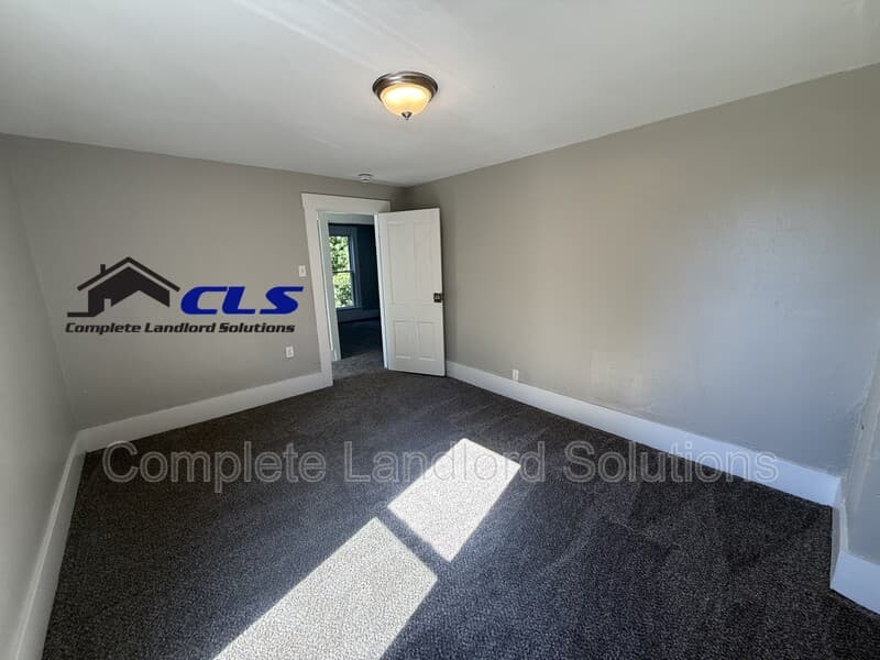 Terre Haute House: 1236 S 4th St