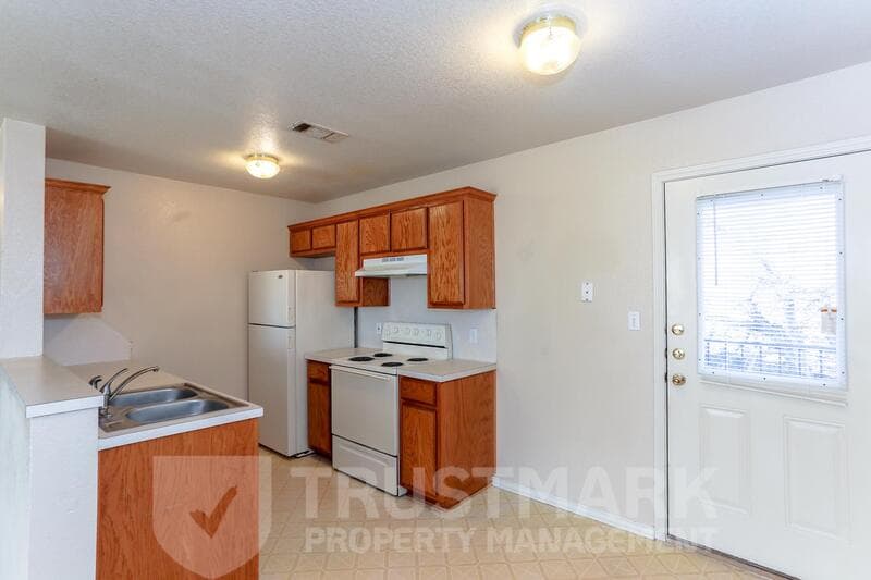 Harker Heights Condo: 700 South Amy - 205