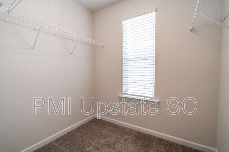 Greer Townhome: 753 Embark Cir