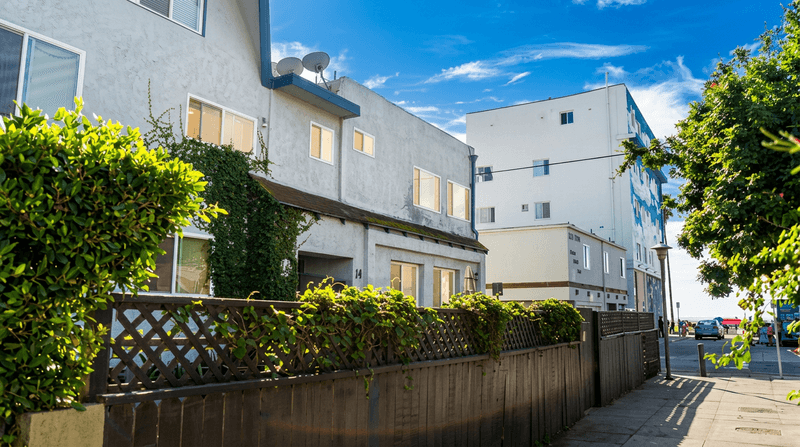 Venice Condo: 14 Wavecrest Avenue - 8