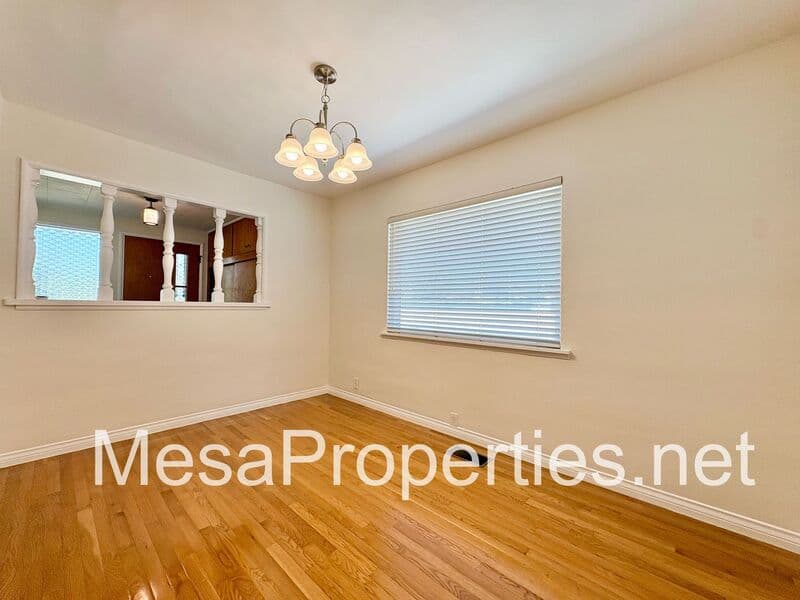 La Verne House: 2704 Park Ave