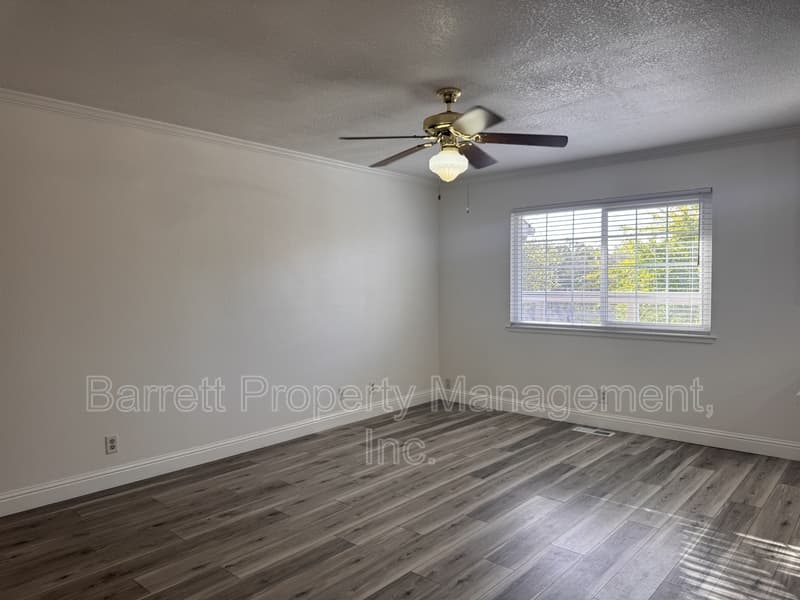 Penn Valley House: 14135 Lodgepole Drive