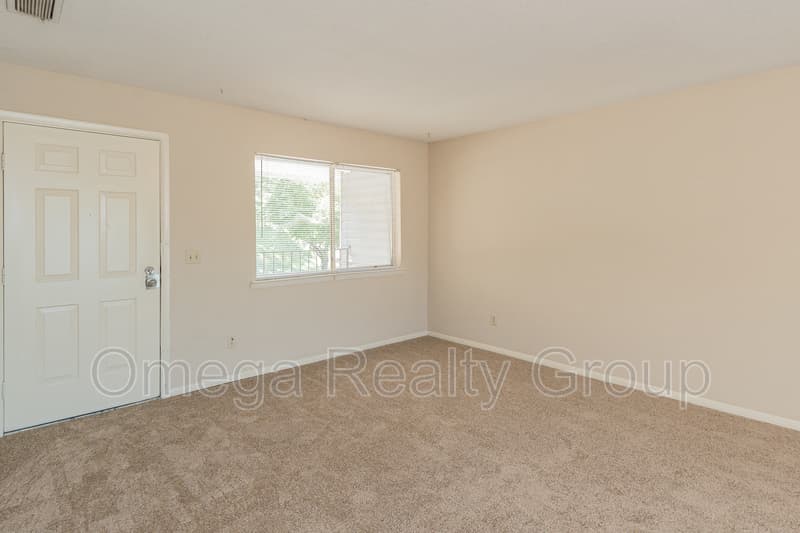 Jasper Condo: 1701 14th Ave E