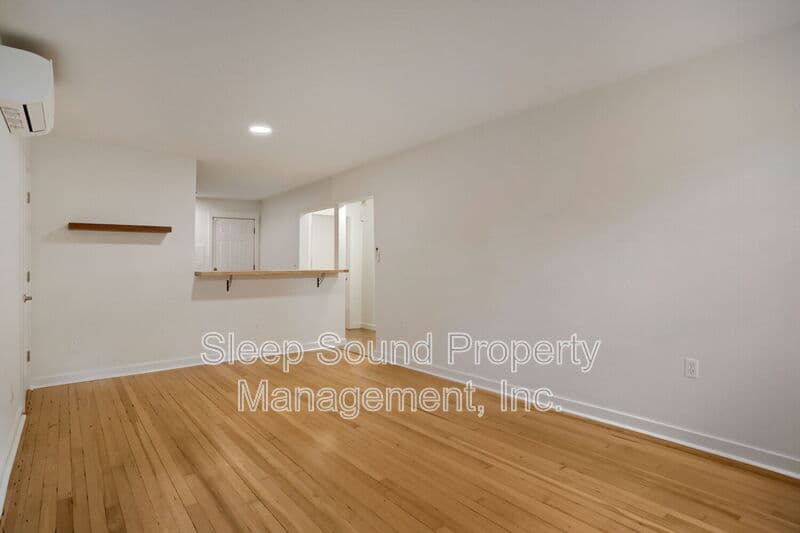 Portland House: 1802 SW Evans St