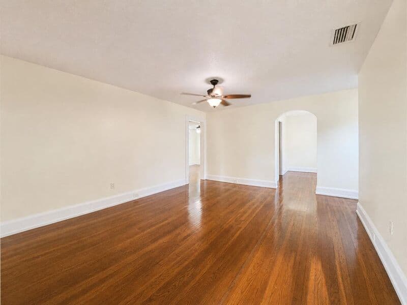 Lakeland Condo: [748/750/756/758] Winfree Ave