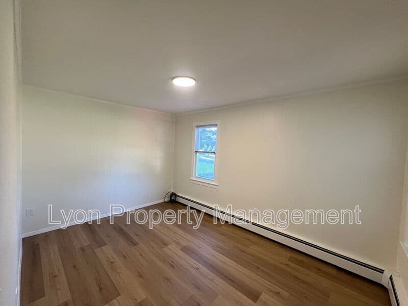 Norwich Condo: 71 Taftville Occum Rd