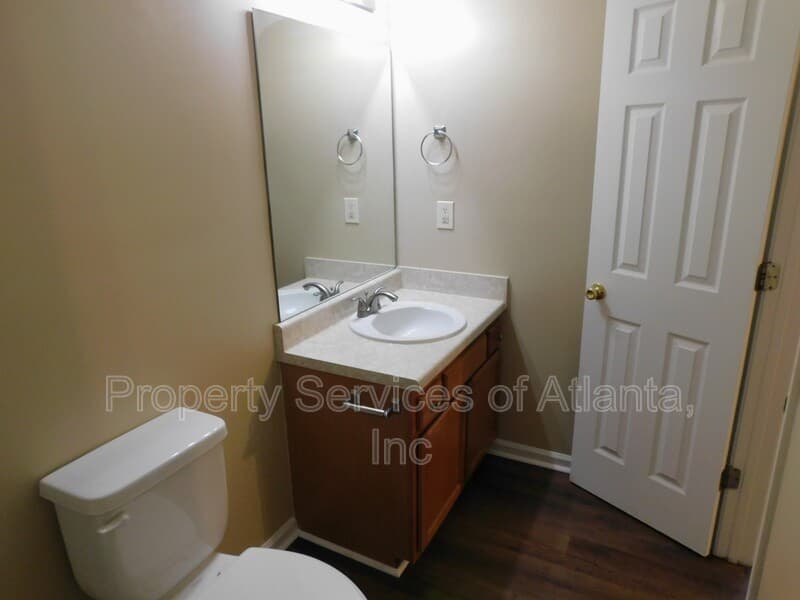 Douglasville House: 2228 Tuley Dr