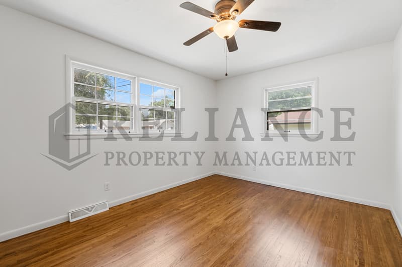 Wichita House: 7315 West Galoway