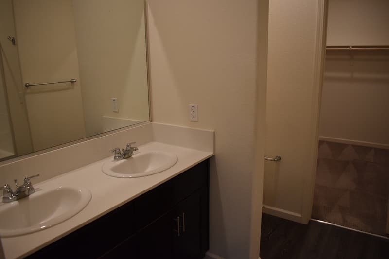 Merced House: 662 Pegasus Drive
