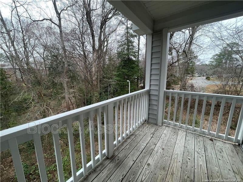 Fayetteville House: 241-12 Waterdown Drive