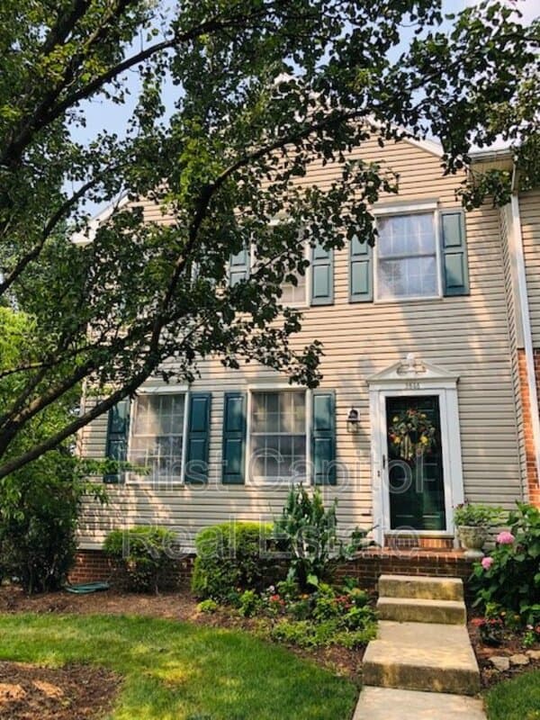 York Condo: 2848 Butternut Ln