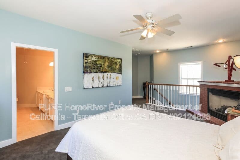 Murrieta House: 36475 Avenida La Cresta