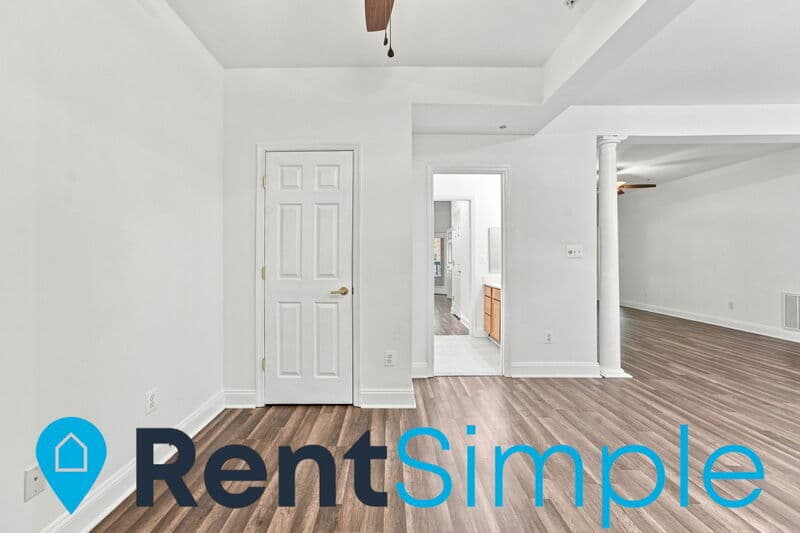 Gainesville Condo: 13890 Chelmsford Drive