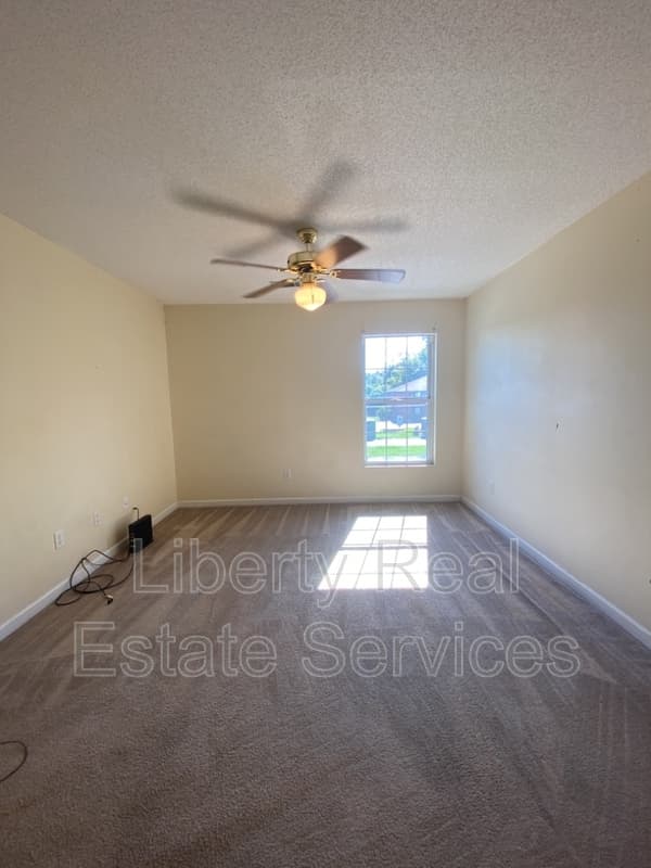 Hinesville Condo: 135 Rolland St