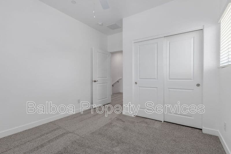 Mesa Townhome: 1318 S 105th Pl
