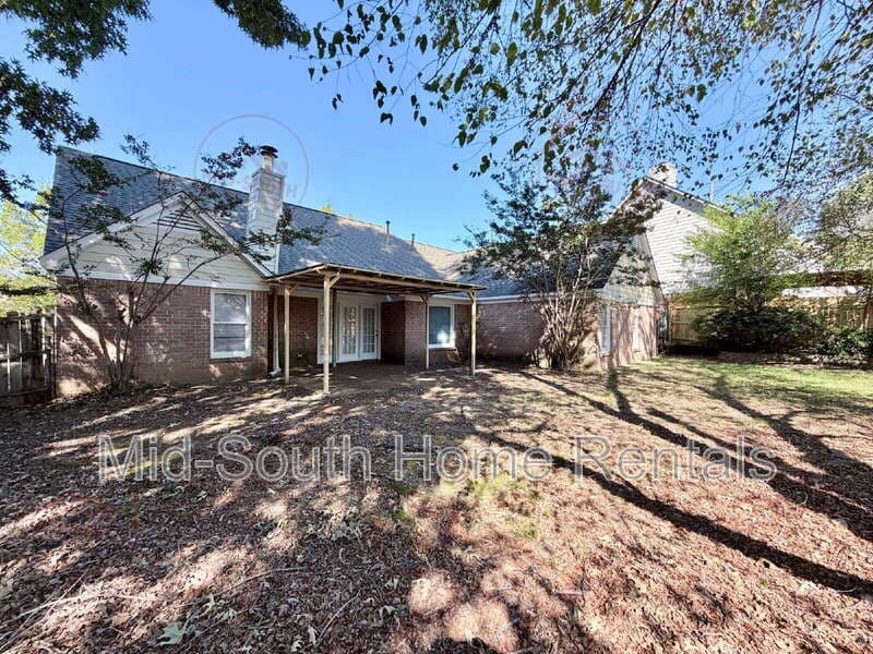 Cordova House: 8685 Sandy Hill Cove E.