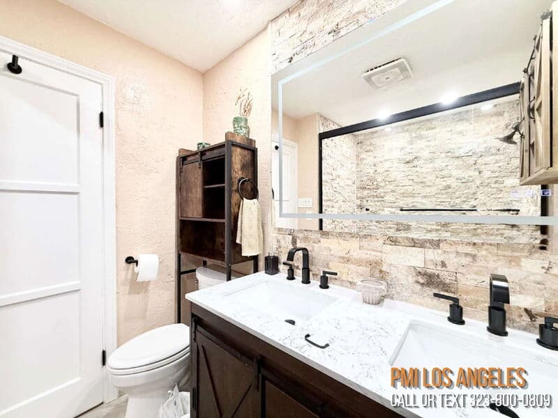 Los Angeles House: 6102 South Citrus Avenue