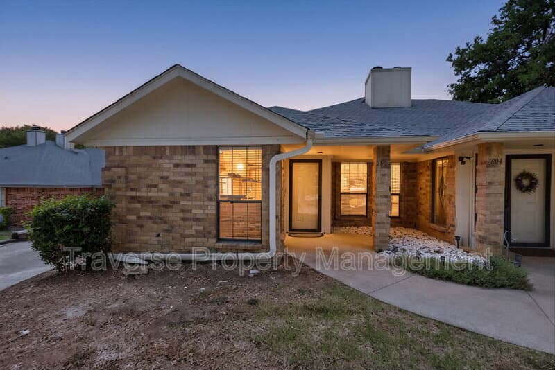 Fort Worth Condo: 7806 Laver Ct