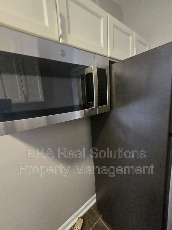 Columbus Condo: 436 Columbian Ave
