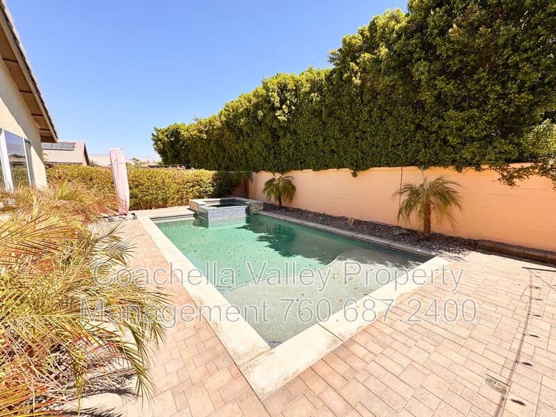 Indio House: 43776 Pettirosso St