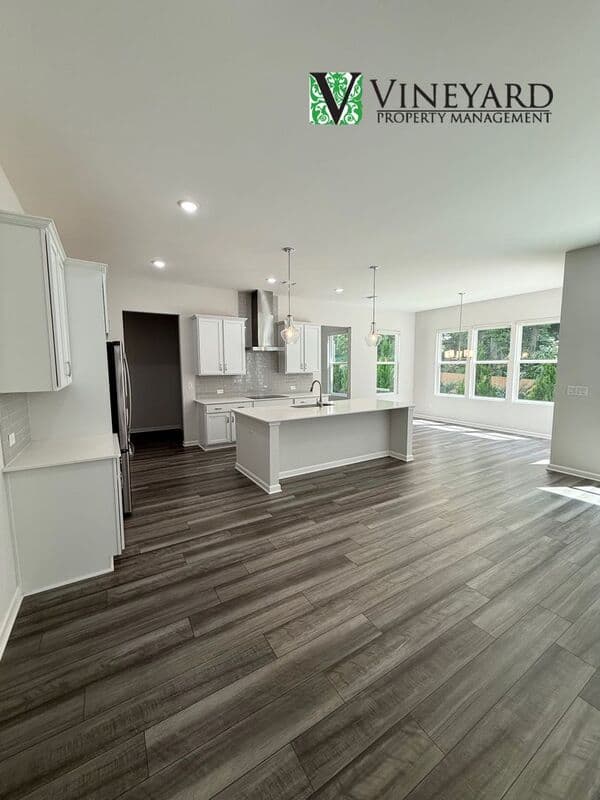 Holly Springs House: 265 Birchwood Row