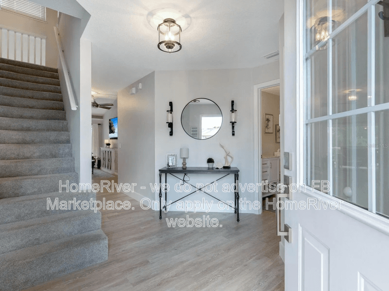 Sarasota Condo: 4422 Winston Ln S
