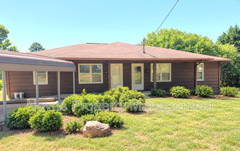 Bremen Condo: 110 Bryan Street