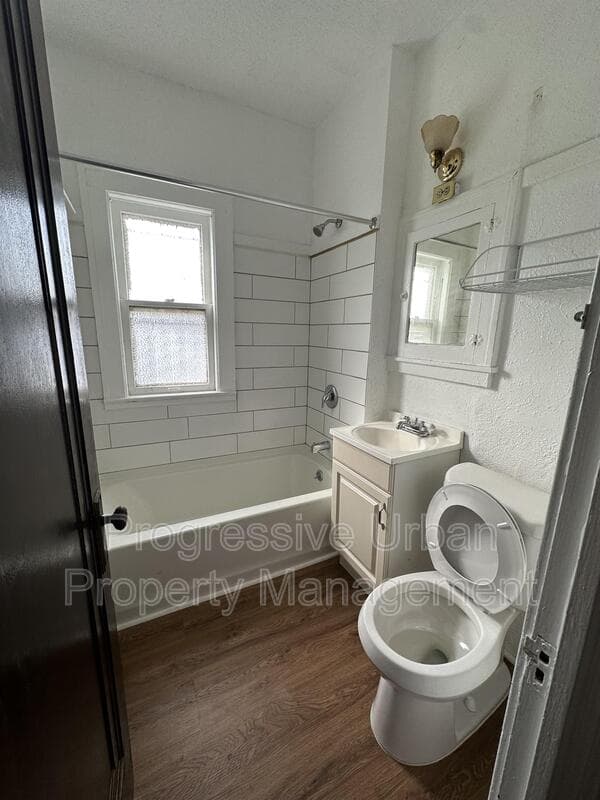 Cleveland Condo: 1442 West 101st Street - 16