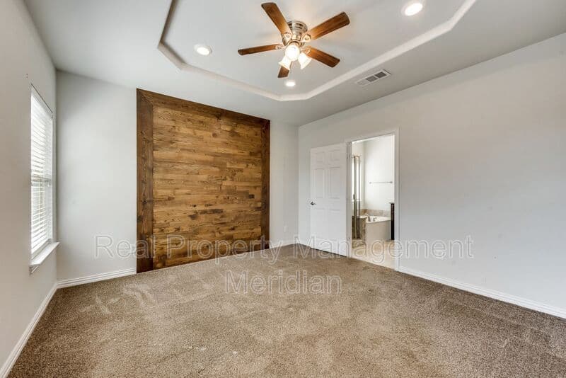 Fort Worth House: 6308 Maritime St