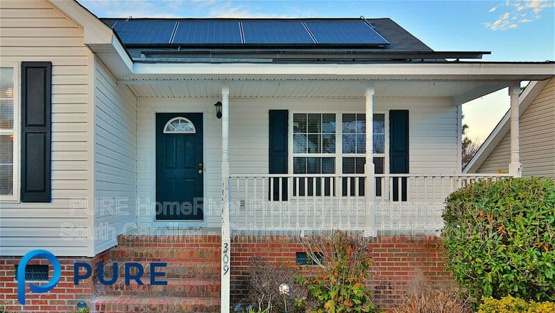 Lexington House: 309 Louisa Ln