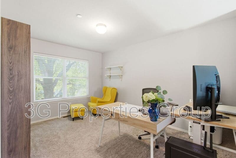 Lewisville House: 2925 St. Andrews Drive