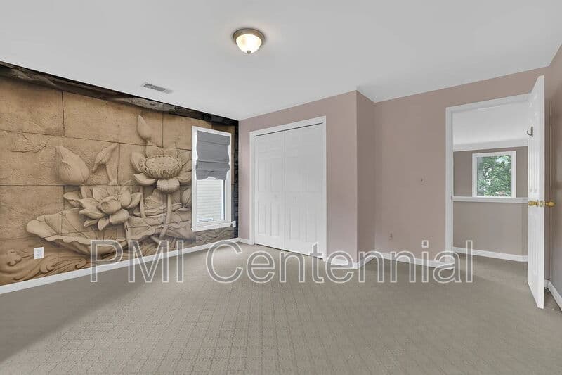 Alpharetta House: 120 Creekside Park Dr