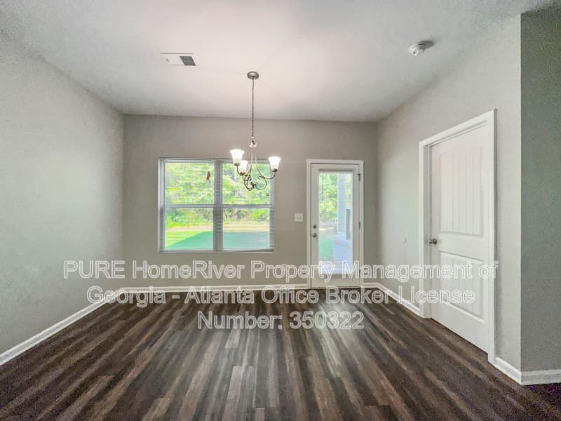 Mcdonough House: 212 Daisy Cir