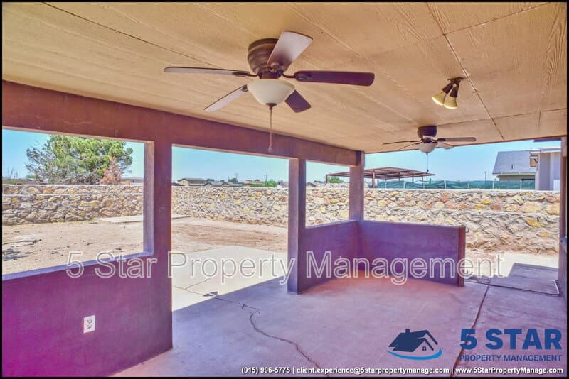 Socorro House: 703 Lt Joe Magellanes Road !!