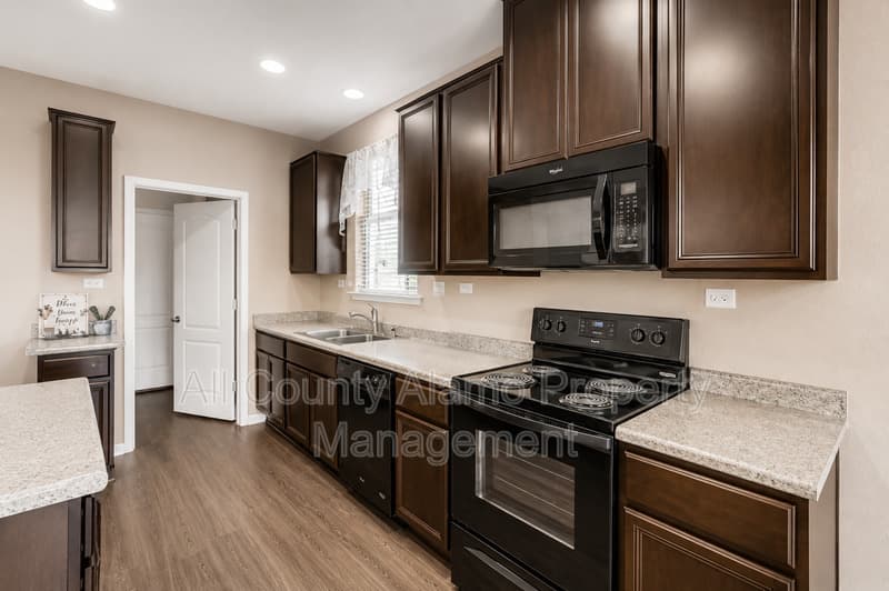 San Antonio House: 5071 Mustang Vw