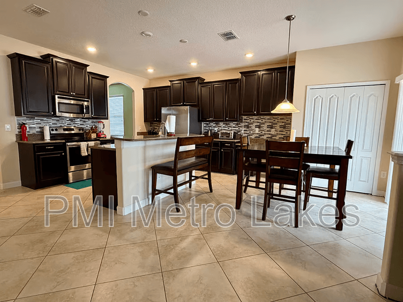 Kissimmee House: 4309 Summer Breeze Way