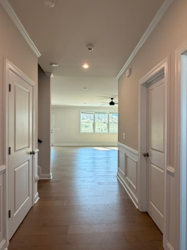 Lexington House: 3046 Snail Seed Trail