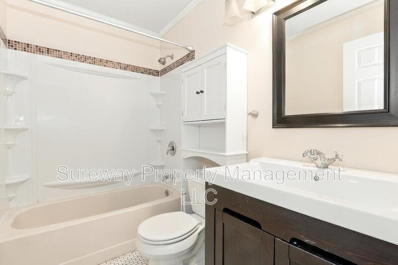 Monmouth Junction Condo: 4242 Bayberry Court
