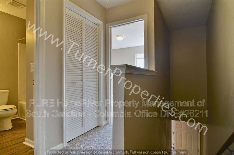 Columbia House: 3800 Plowden Rd
