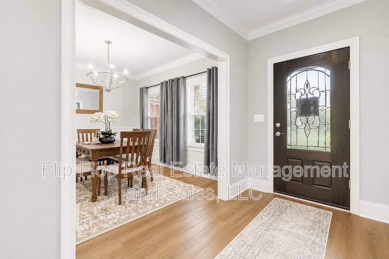 Tallahassee House: 3325 Mariana Oaks Drive