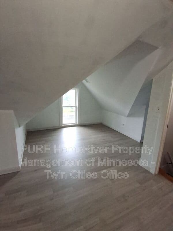 Saint Paul Condo: 1972 Minnehaha Ave E
